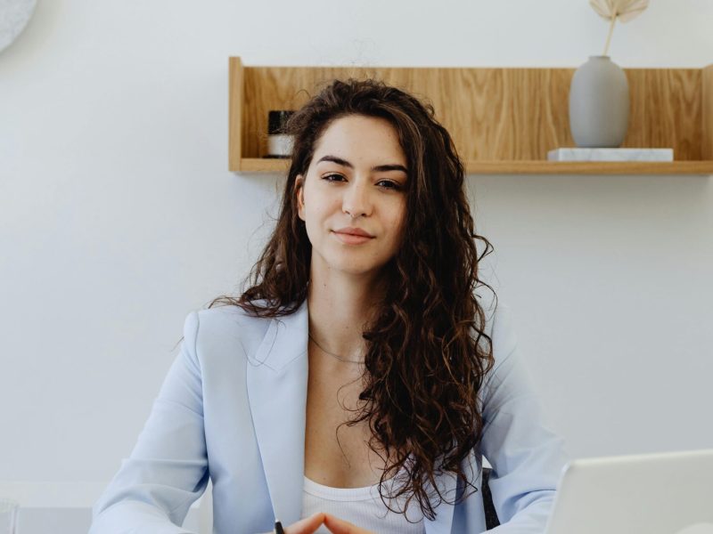 pexels-karola-g-8528744